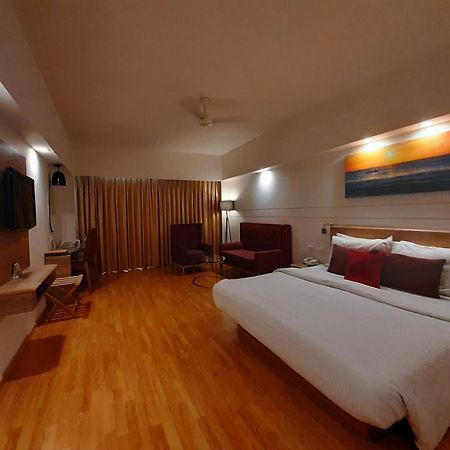 Lemon Tree Hotel Csennai Kültér fotó