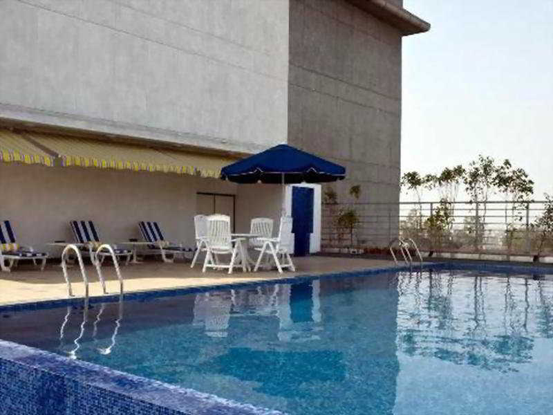 Lemon Tree Hotel Csennai Kültér fotó
